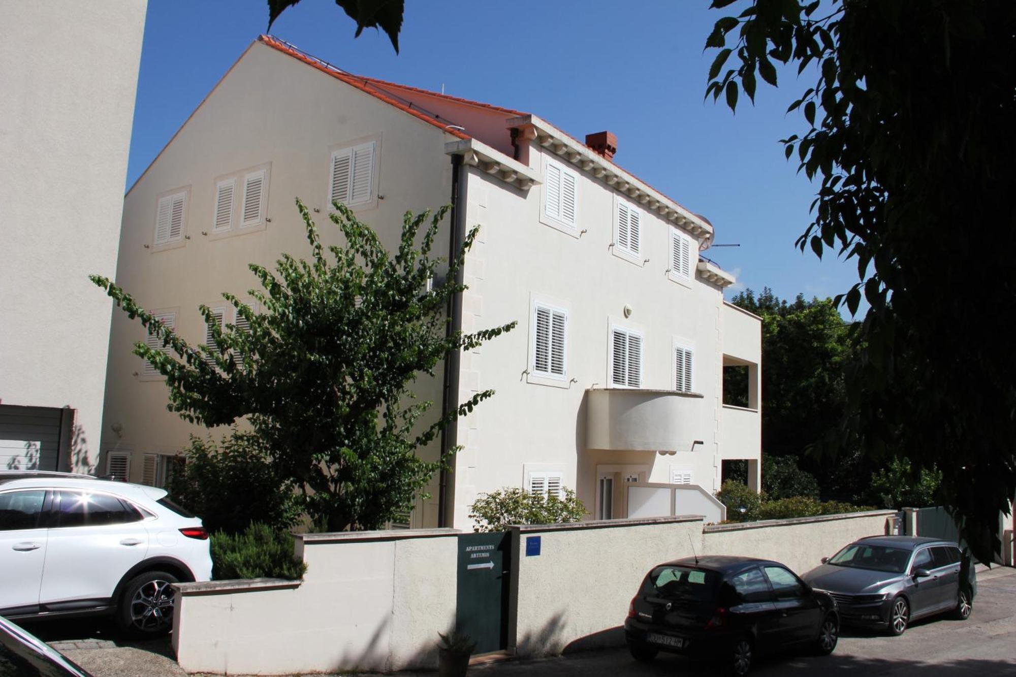 Apartment Artemis (adults Only)